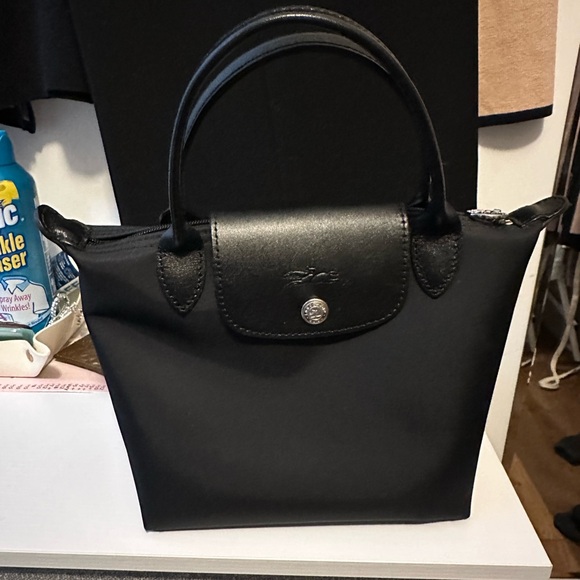 Pristine condition - Picture 1 of 3